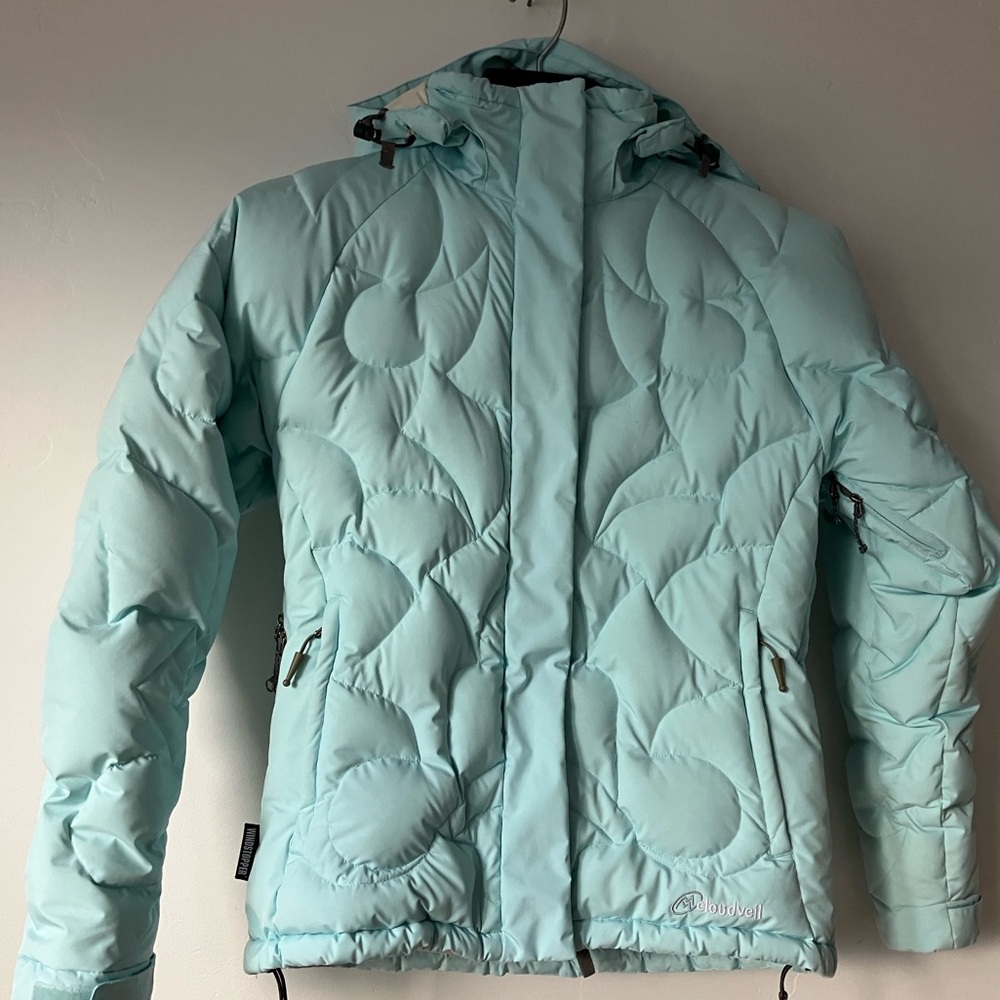 Women’s Down Patrol Jacket by Cloudveil. Size small.